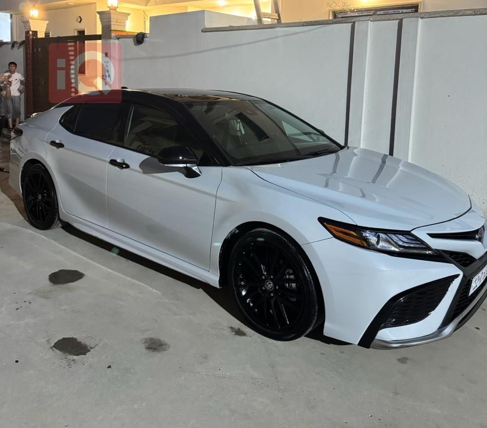 تۆیۆتا کامری